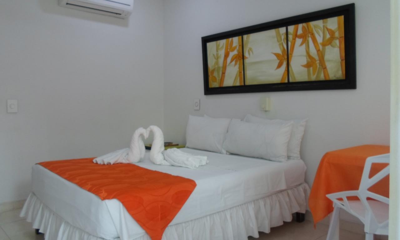 Hotel Zamba จีราร์ดอท ภายนอก รูปภาพ